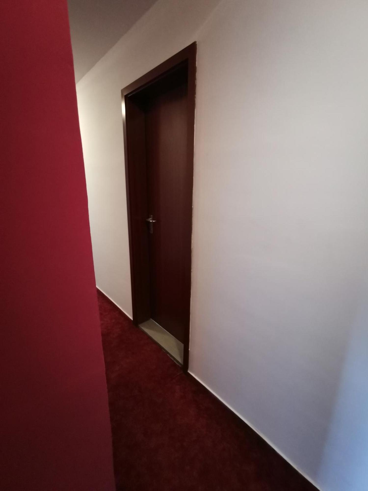 Hotel Zur Linde Rommerskirchen Номер фото